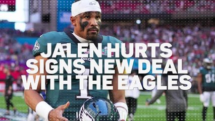 Video herunterladen: Jalen Hurts signs contract extension with the Philadelphia Eagles