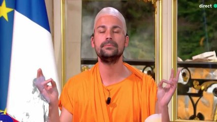 Bertrand Chameroy parodie Emmanuel Macron