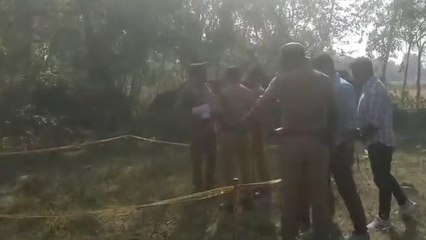 अमेठी: बाग़ में पड़ी मिली युवक की लाश, हत्या का अंदेशा