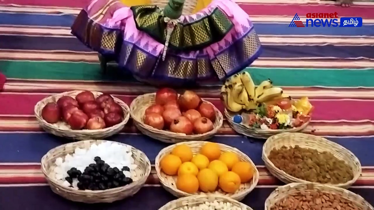 திருச்சி ரங்கநாதருக்கு மங்கள சீர்வரிசை கொண்டு வந்த ஸ்ரீவில்லிபுத்தூர் கோவில் நிர்வாகிகள்