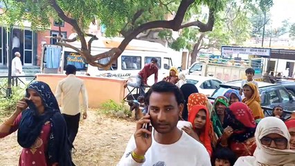 देसूला खेल मैदान पर कब्जे का सर्वे पूरा, घर बचाने के लिए सड़कों पर उतरे लोग