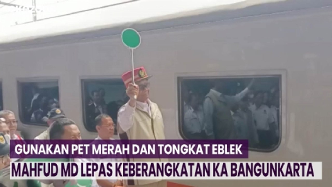 Mahfud MD Lepas Keberangkatan KA Bangunkarta di Stasiun Pasar Senen