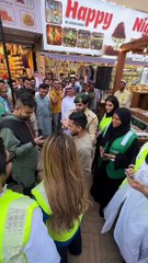 Rakhi Sawant distributes iftar boxes  in Dubai#rakhisawant #iftar #ramadan2023