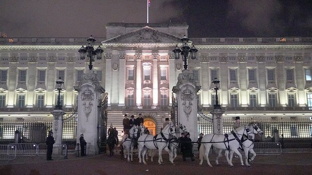 King Charles coronation: Military rehearse parade in middle of night on empty London streets