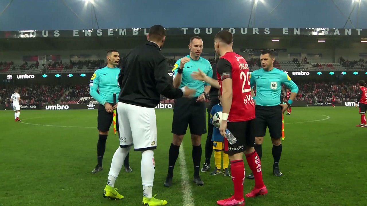 2022-2023 J27-EN AVANT GUINGAMP - DIJON FCO (2 - 0) - Résumé - (EAG - DFCO)   2022-2023 (2)