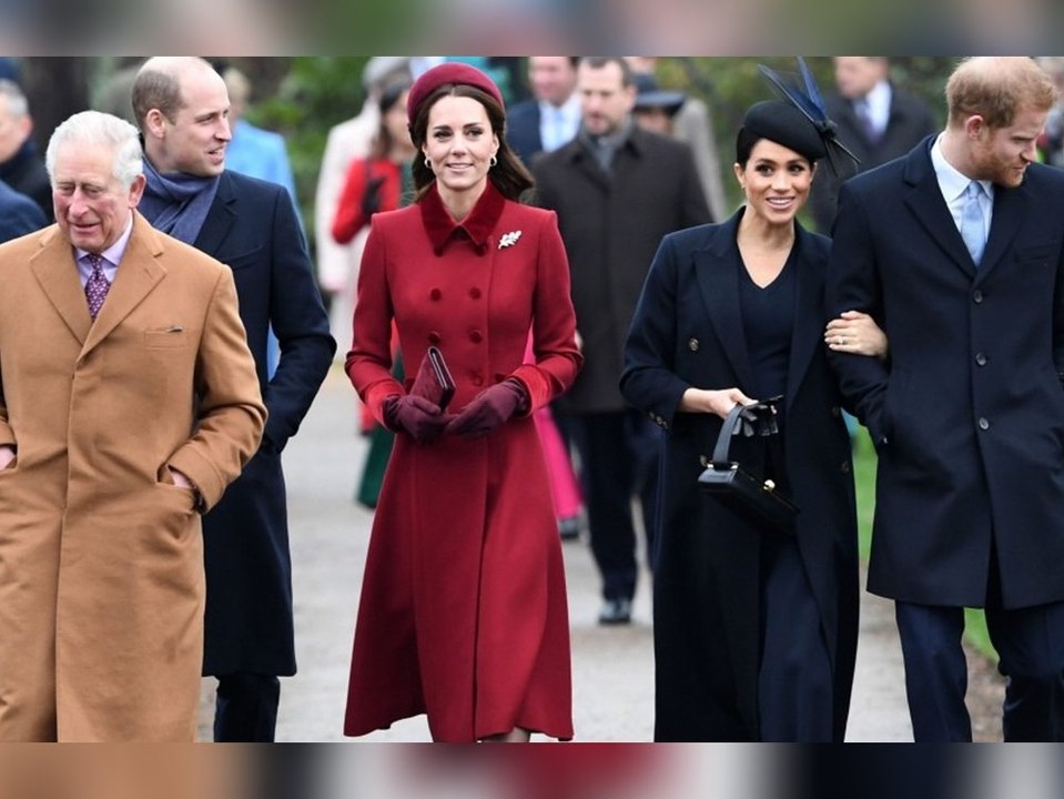 Versöhnliche Foto-Geste: Charles III. zeigt sich mit Harry und Meghan