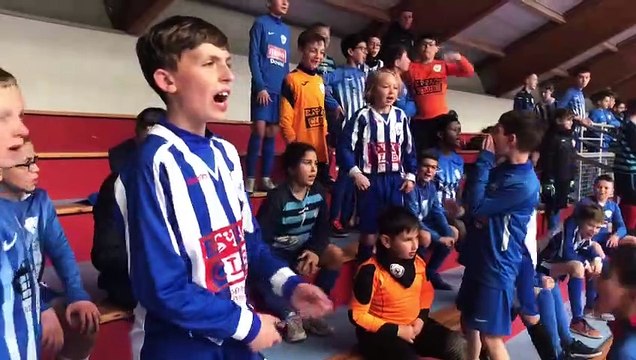 STAGE DE PÂQUES DEFOULEMENT AU FOOT EN SALLES