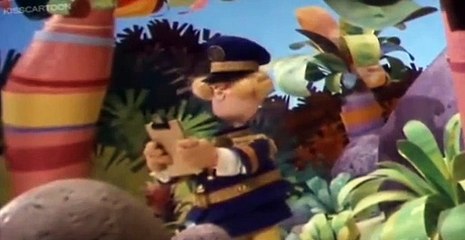 Charlie Chalk Charlie Chalk E007 Edward Keeps Fit