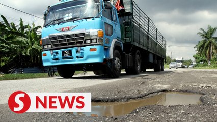 Additional RM250 mil to maintain federal roads, says Anwar