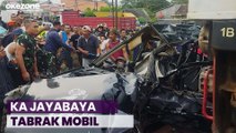 Ngeri! KA Jayabaya Tabrak Mobil di Perlintasan Tanpa Palang Pintu, Satu Mobil Ringsek