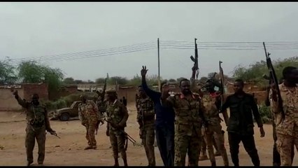 الشعب السوداني في وضع كارثي.. أزمة غذائية ودوائية محتملة