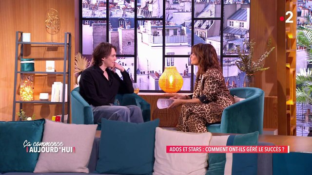 Lenni-Kim ( Danse avec les stars ) se confie sur sa dépression face à Faustine Bollaert