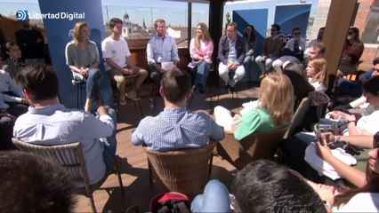 Feijóo promete una ayuda de 1000 euros a los jóvenes que se quieran ir de casa