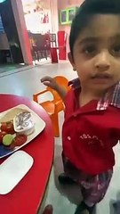 देखें वी​डियो नन्हे मुन्ने बच्चे बने मास्टर शैफ