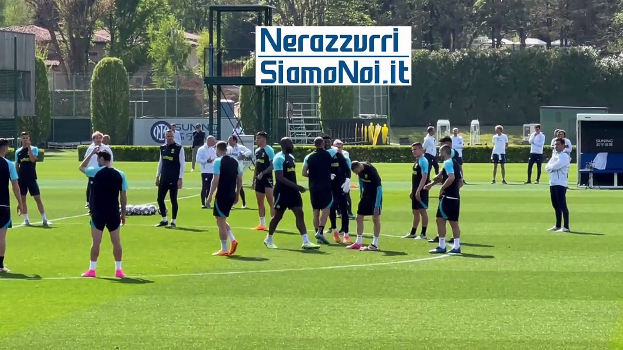 Lo screzio tra Brozovic e Onana durante l'allenamento (18 aprile 2023)