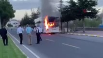 Nevşehir'de faciadan dönüldü: 38 yolcunun bulunduğu otobüs alevlere teslim oldu