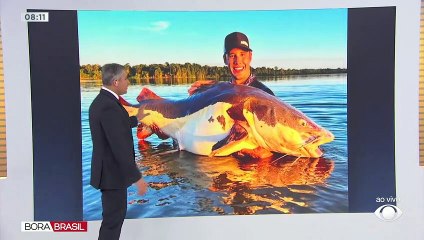 Teto de hospital desaba e deixa uma mulher ferida 18/04/2023 15:11:14