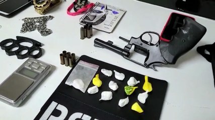Polícia Civil de Toledo apreende adolescente com arma e drogas