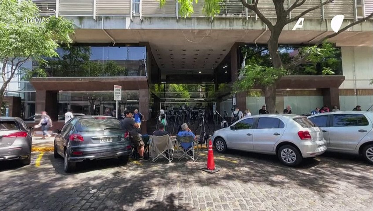 Confirman juicio oral para los ocho acusados por muerte de Maradona