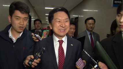 與 "전광훈 추천 당원 981명"...이중 당적자 탈당 권유 / YTN