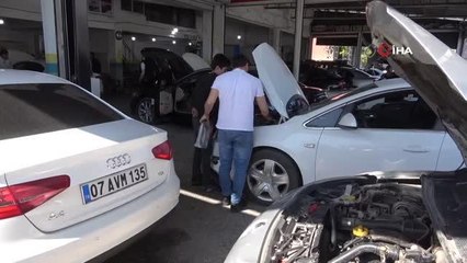 Batman Sanayi Sitesi'nde bayram yoğunluğu: Gece yarısına kadar araç bakımı yapıyorlar