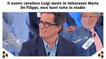 Il nuovo cavaliere Luigi mette in imbarazzo Maria De Filippi, esce fuori tutto in studio