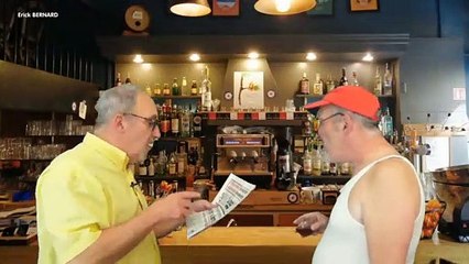 AU BISTRO - Une mini Lune autour de la Terre