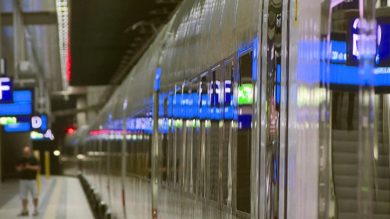 'Völlig unnütz und unnötig': Deutsche Bahn verurteilt Warnstreik am Freitag