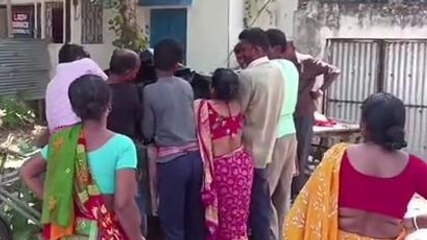 নদীয়া: এ কি ভয়ঙ্কর কাণ্ড যুবতীর, ছি: ছি: করছে সকলে