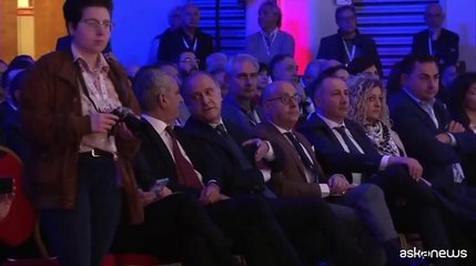 Calderone: bisogna accompagnare al lavoro chi non ce l'ha