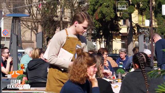 Il salario minimo è aumentato in vari Paesi dell'Ue: è sufficiente con un'inflazione così alta?