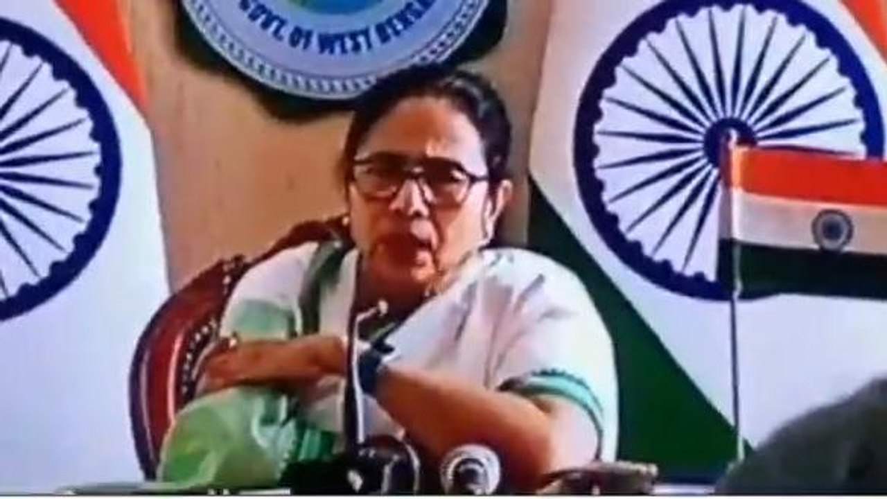 কলকাতাঃ আমি মুখ্যমন্ত্রীর পদ থেকে ইস্তফা দেব, কেন একথা বললেন মমতা
