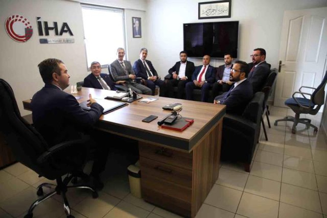 AK Parti adayı Eyup Özkeçeci: "Karşımızda terör destekli 6'lı masa değil, 7'li hatta 8'li masa var"
