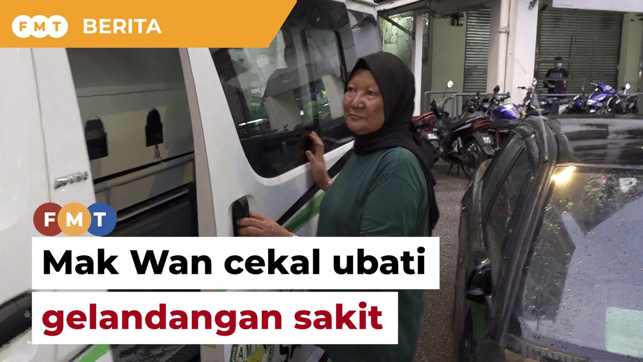 Hadap kudis bernanah, Mak Wan cekal ubati gelandangan sakit di Chow Kit