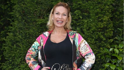 GALA VIDEO - Marlène Mourreau, l’ex-playmate maman : la réaction de son fils Gabriel à ses photos sexy