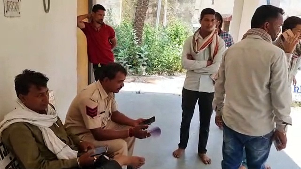 बांसवाड़ा : तीन बच्चों की मां से ​किया विषाक्त का सेवन, मौत