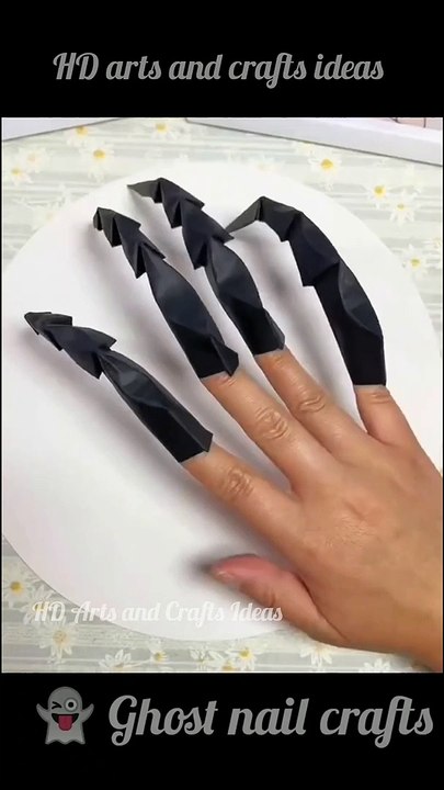 Ghost  Nails crafts