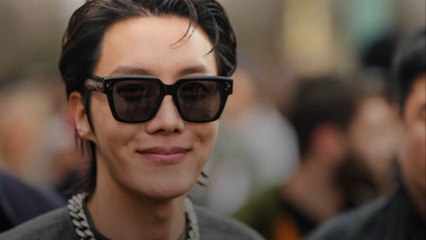 J-Hope rejoint l'armée sud-coréenne