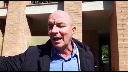 Il sindaco: "La pulizia della rimessa non sar? pagata dalle famiglie" (Video di Monica Dolciotti)