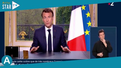 Allocution d'Emmanuel Macron : qui était en photo dans les deux cadres sur son bureau ?