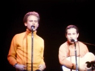 Simon & Garfunkel - The Sound of Silence (Live)
