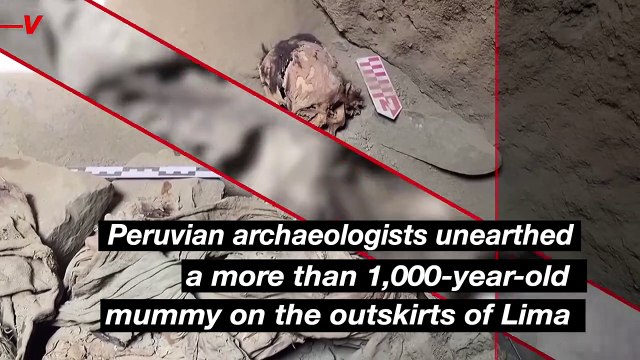 Peruvian Archaeologists Find 1,000-Year-Old Adolescent Mummy
