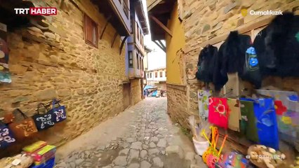 Bursa'nın "Osmanlı köyü" Cumalıkızık FPV dronla görüntülendi