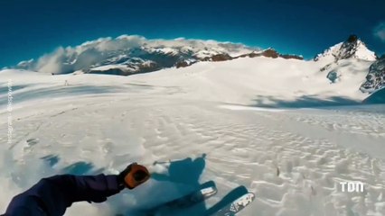 "Oh le con" : La vidéo impressionnante d'une chute d'un skieur dans une énorme crevasse
