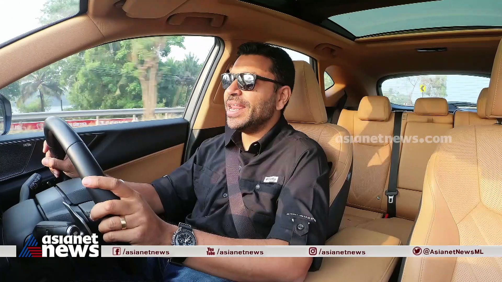 കൊച്ചിയിലെ ലക്‌സസ് എക്‌സ്പീരിയന്‍സ് സെന്ററിലെ കാഴ്ചകള്‍