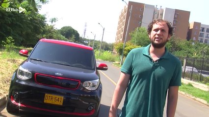 En video: la curiosa experiencia de 'rodar' en Cali con un carro eléctrico