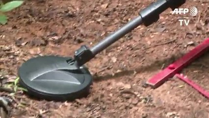 En video: así 'descontaminan' la tierra de Vista Hermosa, el pueblo más afectado por las minas en Colombia