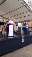 Polémica declaración de monseñor Monsalve sobre política