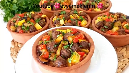 KÖFTEYİ BU ŞEKİLDE PİŞİRİN TADINA DOYAMAYACAKSINIZ GÜVECTE SEBZELİ KÖFTE TARİFİ‼️ bol sebzeli köfte