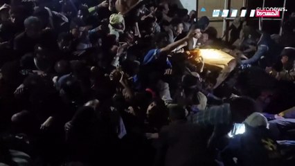 خلال توزيع مساعدات.. مقتل 85 شخصًا في حادثة تدافع في صنعاء